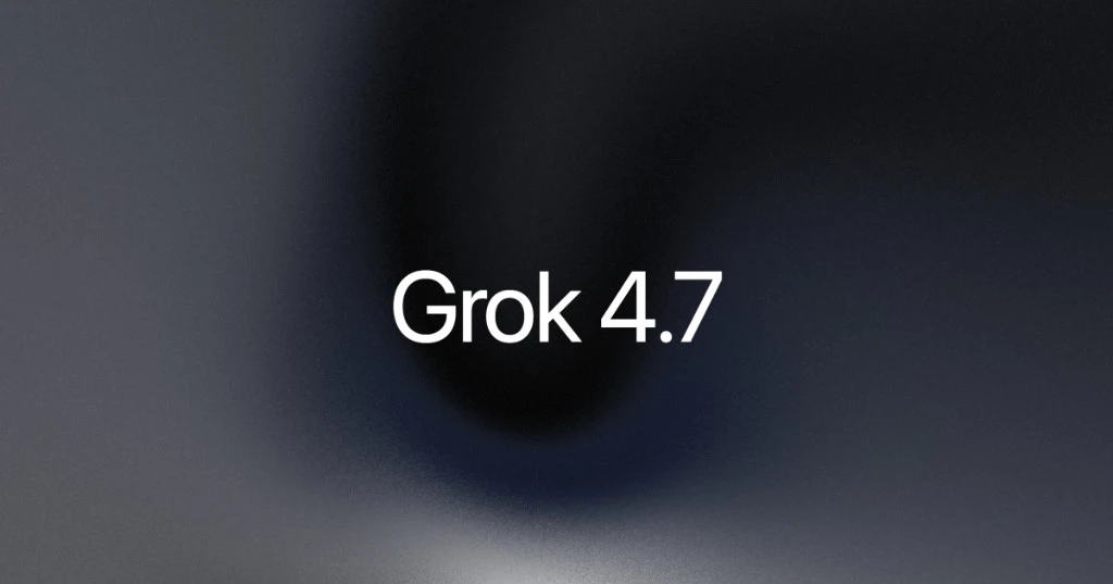 SpaceXAI'ın Grok 4.7 duyuru görseli: koyu gri zemin üzerinde beyaz Grok 4.7 yazısı